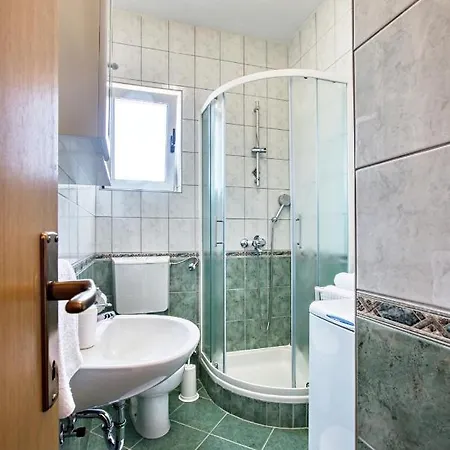 Family Friendly With A Swimming Pool Biograd Na Moru, Biograd - 19356 Apartment *