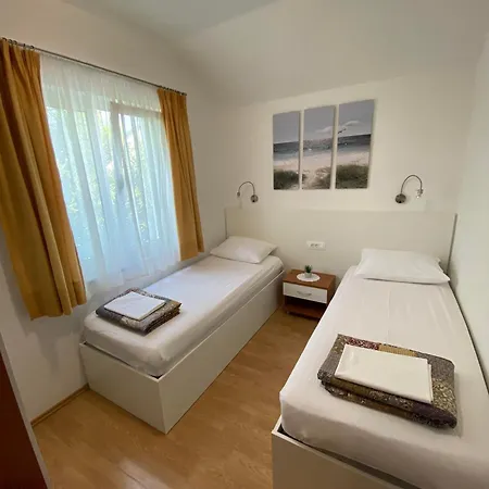 Family Friendly With A Swimming Pool Biograd Na Moru, Biograd - 19356 Apartment